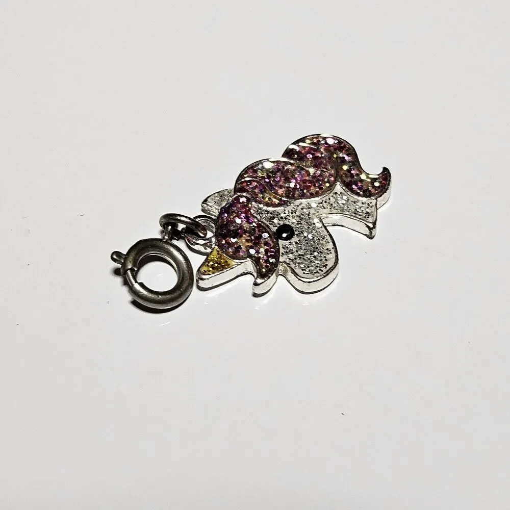 Unbranded silver tone